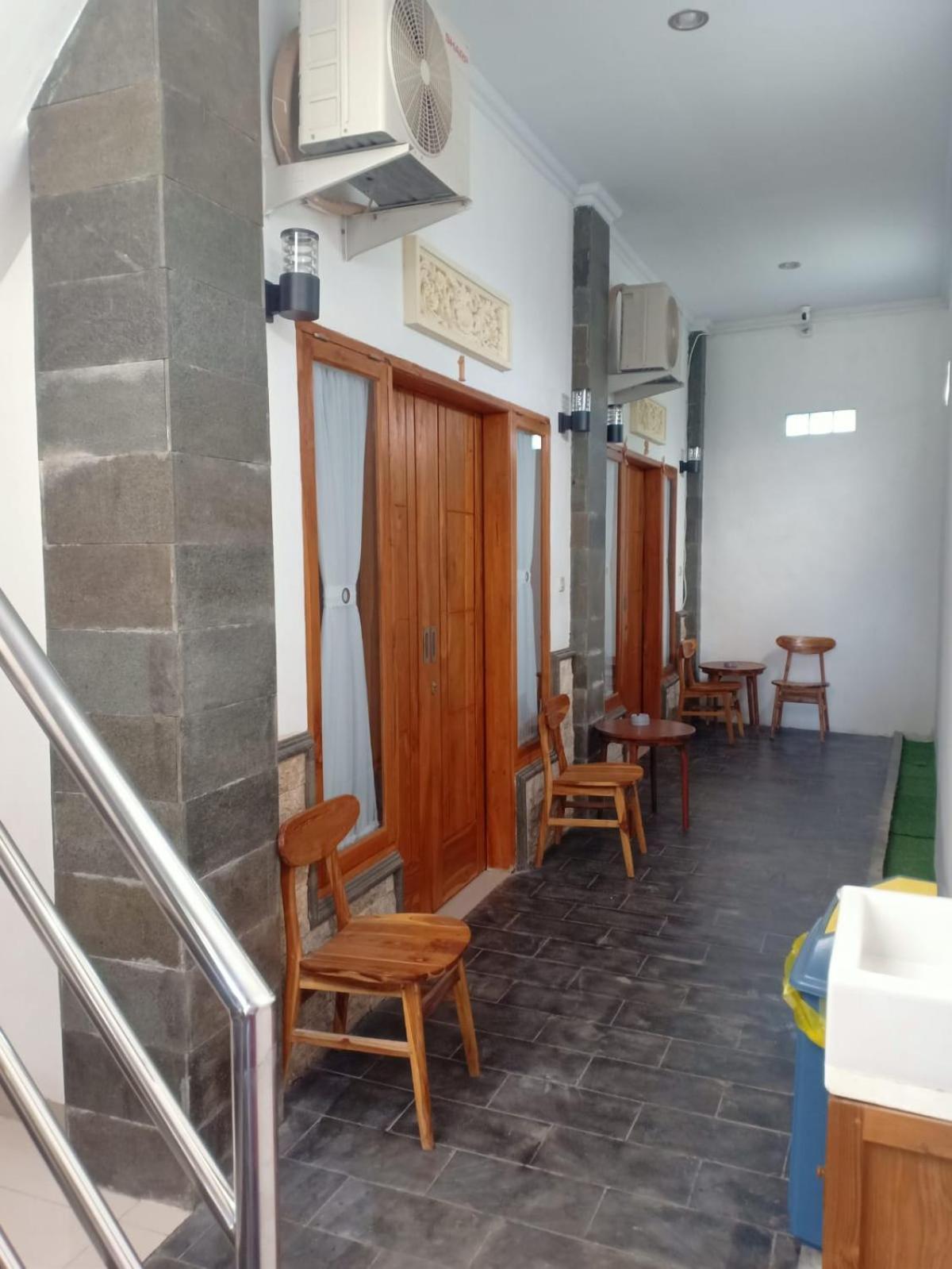 Batununggul D'Transit酒店 外观 照片